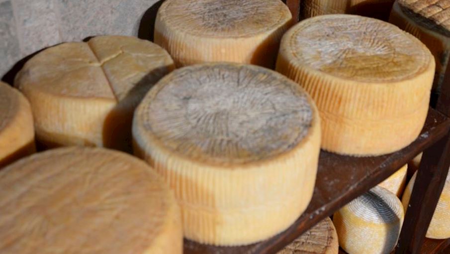 Graviera Naxou - Top Greek Cheeses